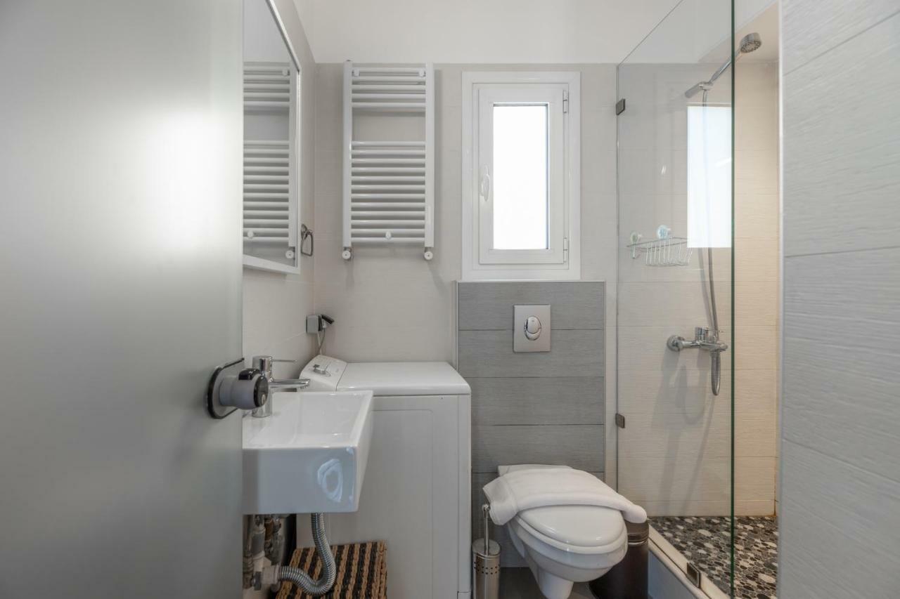 אתונה Top Kolonaki Studio+Terrace Stunning Acropolis Views מראה חיצוני תמונה