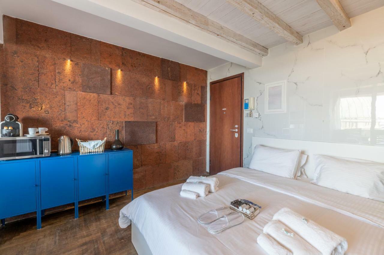 אתונה Top Kolonaki Studio+Terrace Stunning Acropolis Views מראה חיצוני תמונה